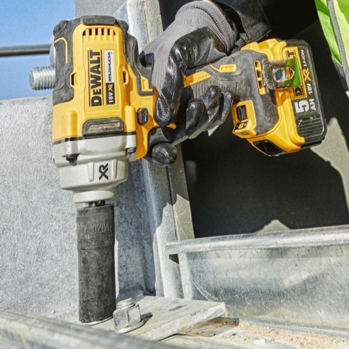 Акумулаторен ударен безчетков гайковерт 18V 447Nm 1/2" DeWALT - 5