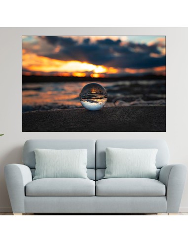 Стъклена топка в пясъка - картина пано за стена - 1