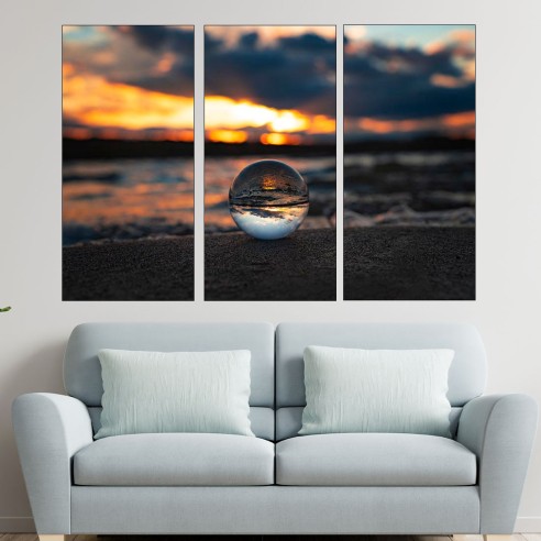 Стъклена топка в пясъка - картина пано за стена - 2