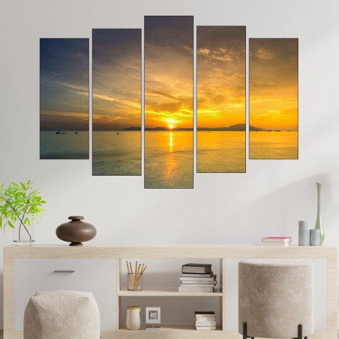 Ефектен залез над водата - картина пано за стена - 3