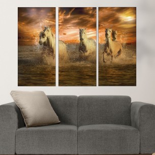 Препускащи коне на плажа  - картина пано за стена - 1 2