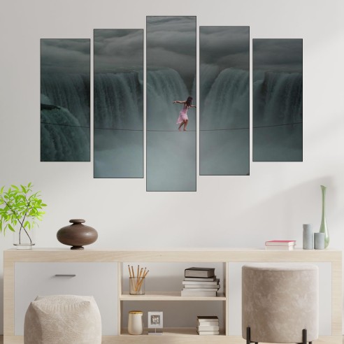 Момиче на въже над водопади - картина пано за стена - 3