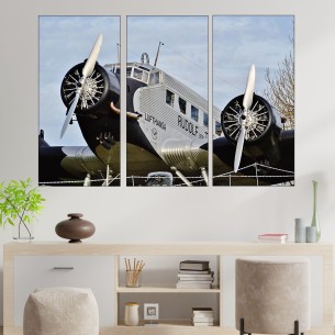 Реставриран стар самолет - картина пано за стена - 1 2