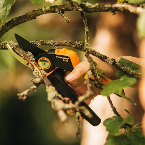 Градинска ножица PowerGear PX94 L, с разминаващи се остриета, Fiskars - 2