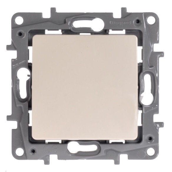 Еднополюсен ключ 10А цвят крем Legrand Niloe - 1