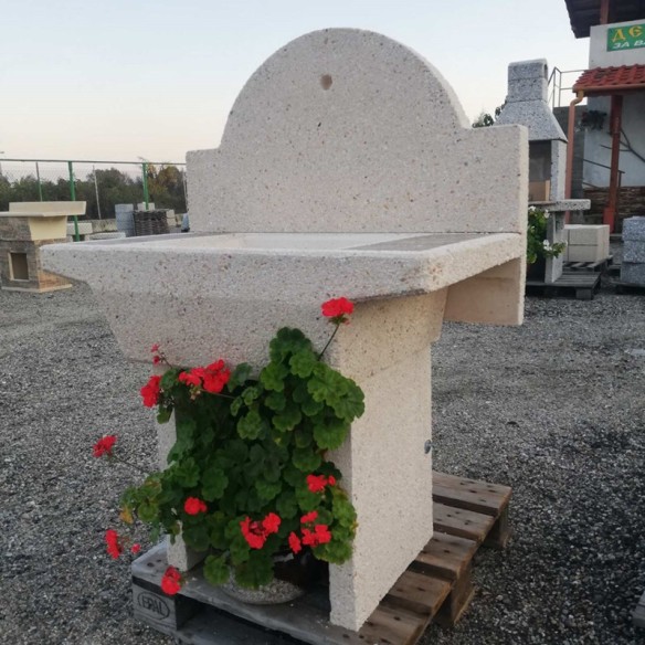 Градинска чешма GARDEN DECOR