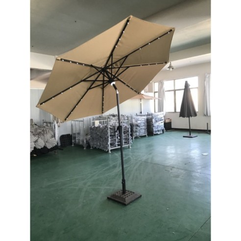 Градински чадър със соларно осветление Ф270 см бежов MY GARDEN ➤ топ цена ➤ dshome.bg