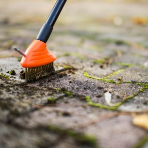 Телена четка за градински настилки 80-140 см BRADAS ➤ топ цена ➤ dshome.bg 2