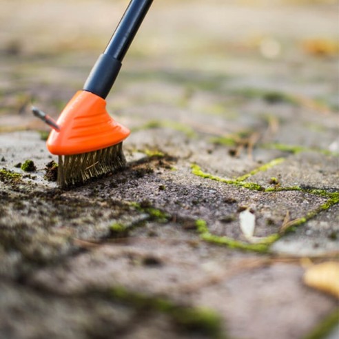 Телена четка за градински настилки 80-140 см BRADAS ➤ топ цена ➤ dshome.bg