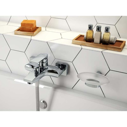 Стенен смесител за вана/душ Algeo Square - FERRO ➤ топ цена ➤ dshome.bg