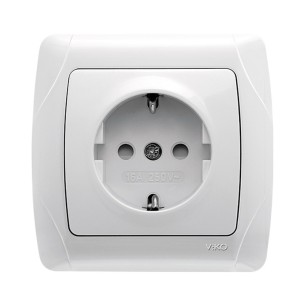 Ел. контакт шуко със защита за деца Carmen бял VIKO ➤ топ цена ➤ dshome.bg