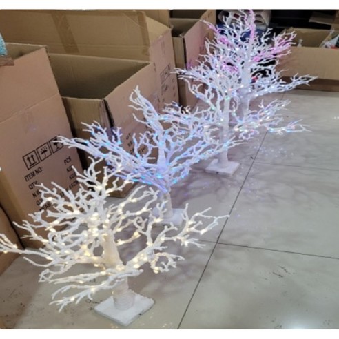 Коледно светещо дръвче за декорация ➤ топ цена ➤ dshome.bg