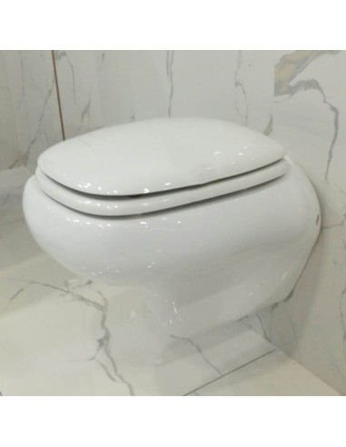 Стенна тоалетна чиния с капак Fenice BOCCHI