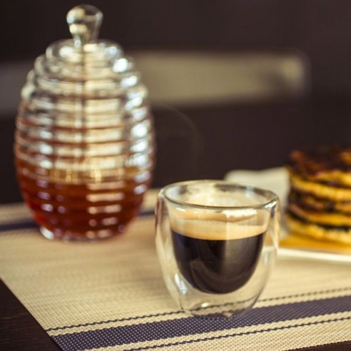 Комплект от две двустенни чаши за кафе 80 мл ➤ топ цена ➤ dshome.bg