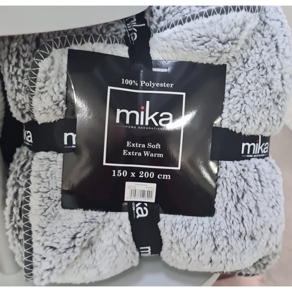 Одеяло 150x200 см Sherpa Light Grey светлосиво MIKA ➤ топ цена ➤ dshome.bg