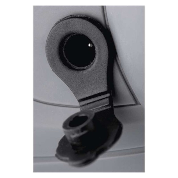 Фенер 5 W LED Recharge EMOS ➤ топ цена ➤ dshome.bg