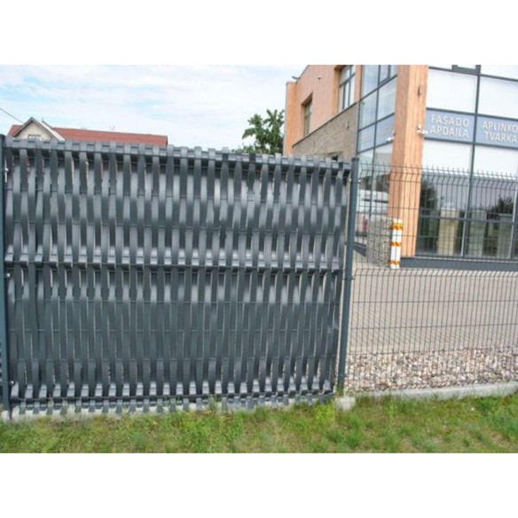 Оградна лента 4.75 см x 35 м сива BRADAS ➤ топ цена ➤ dshome.bg