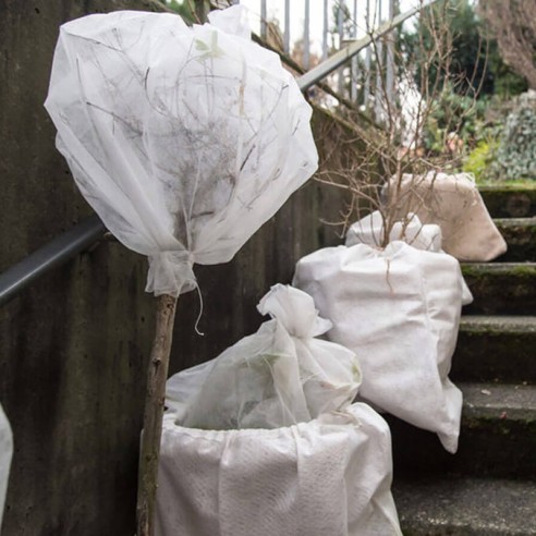 Покривало против слана Winter-sping 1.6x5 м бяло BRADAS ➤ топ цена ➤ dshome.bg