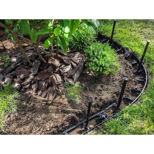 Ограничителна лента за трева Rim-Bord 45 мм x 1 м BRADAS ➤ топ цена ➤ dshome.bg