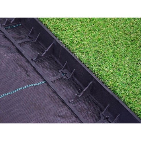 Ограничителна лента за трева Rim-Bord 45 мм x 1 м BRADAS ➤ топ цена ➤ dshome.bg