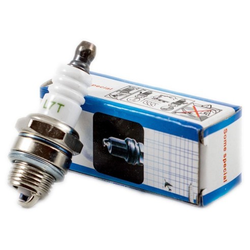 Свещ LD М7 къса резба за моторни коси и триони ➤ топ цена ➤ dshome.bg