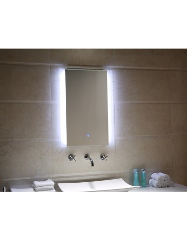 Огледалo с вградено LED осветление 70/50 см - 1