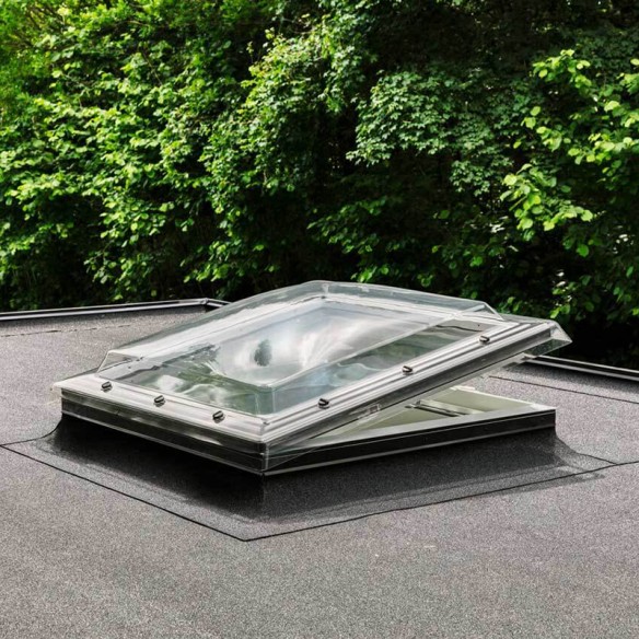 Прозорец за плосък покрив с купол 150x150 см CVP 0573 VELUX ➤ топ цена ➤ dshome.bg