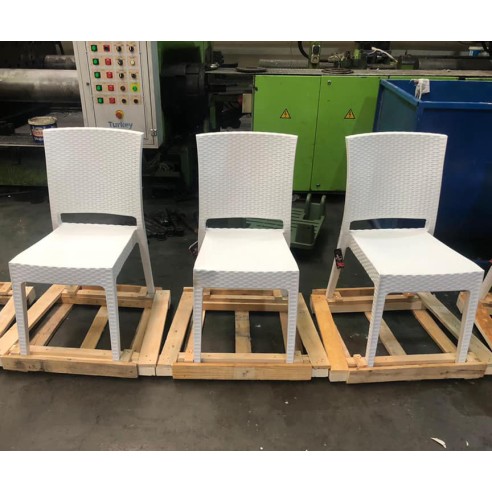 Градински стол без подлакътници бял Zeugma Rattan MEVSIM ➤ топ цена ➤ dshome.bg