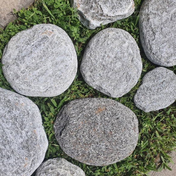 Камъчета за декорация 3-6 см Pebbles White Thasos AKROLITHOS - на кг ➤ топ цена ➤ dshome.bg