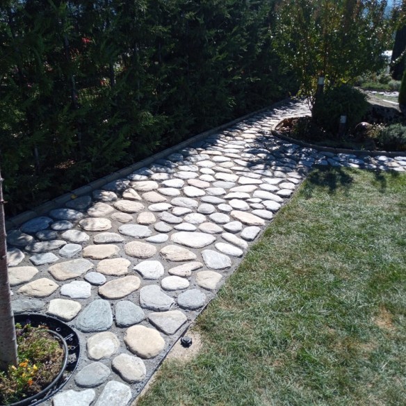 Камъчета за декорация 3-6 см Pebbles White Thasos AKROLITHOS - на кг ➤ топ цена ➤ dshome.bg