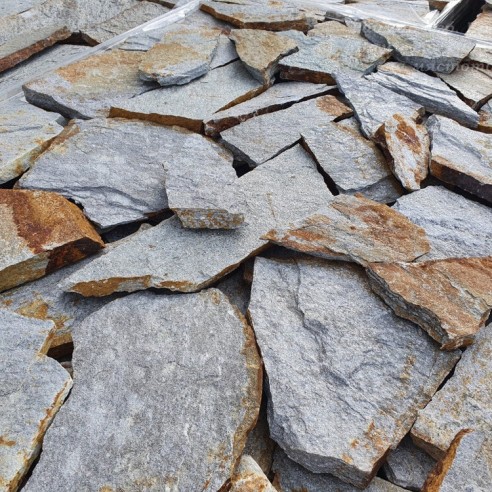 Облицовка от дребни плочи от Сребрист гнайс Металик ➤ топ цена ➤ dshome.bg