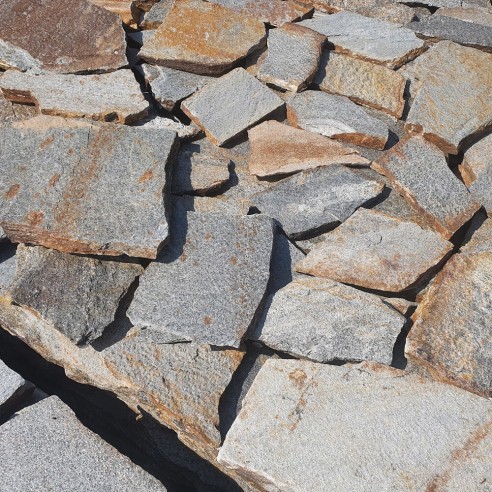 Облицовка от дребни плочи от Сребрист гнайс Металик ➤ топ цена ➤ dshome.bg