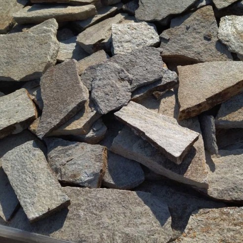 Облицовка от дребни плочи от гнайс Хома-2 ➤ топ цена ➤ dshome.bg