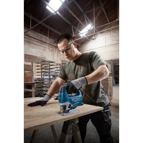 Прободен трион 520 W GST 750 Professional BOSCH ➤ топ цена ➤ dshome.bg
