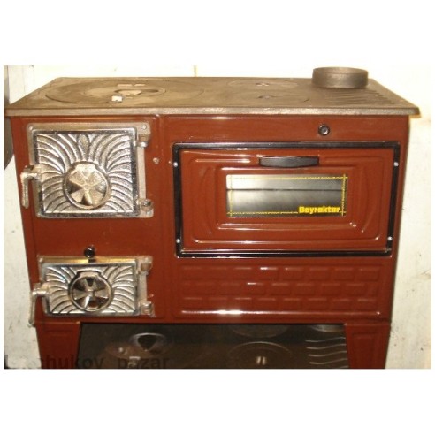 Готварска печка на дърва с плоча от лят чугун BAYRAKTAR ➤ топ цена ➤ dshome.bg