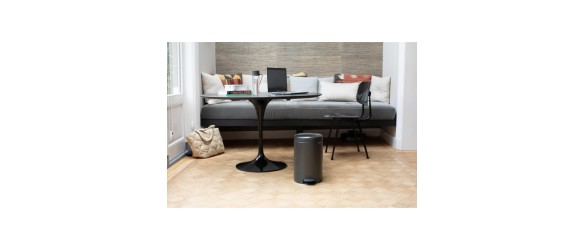 Кош за боклук 12 л NewIcon Confident Grey BRABANTIA ➤ топ цена ➤ dshome.bg