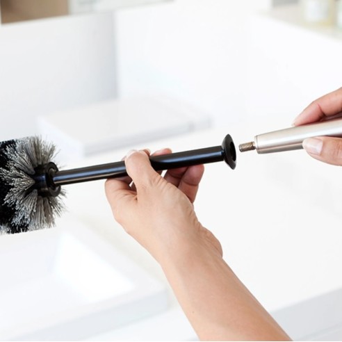 Четка за тоалетна сребриста ReNew Brilliant Steel BRABANTIA ➤ топ цена ➤ dshome.bg