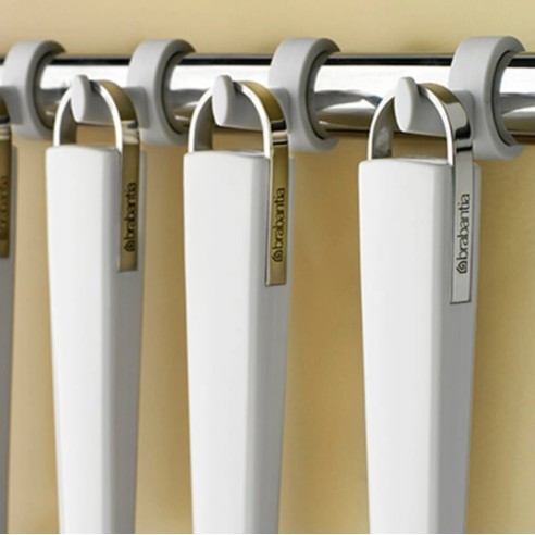 Решетъчна шпатула 33 см NonStick Essential BRABANTIA ➤ топ цена ➤ dshome.bg