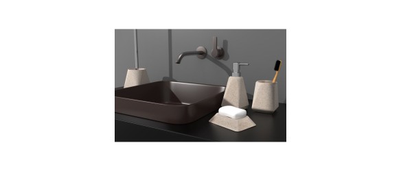 Четка за тоалетна сребриста ReNew Brilliant Steel BRABANTIA ➤ топ цена ➤ dshome.bg