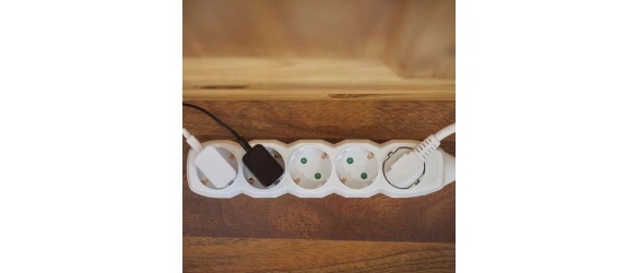 Разклонител с 5 гнезда 5 м с ключ бял EMOS ➤ топ цена ➤ dshome.bg Разклонител с 5 гнезда 5 м с ключ бял EMOS ➤ топ цена ➤ dshome.bg