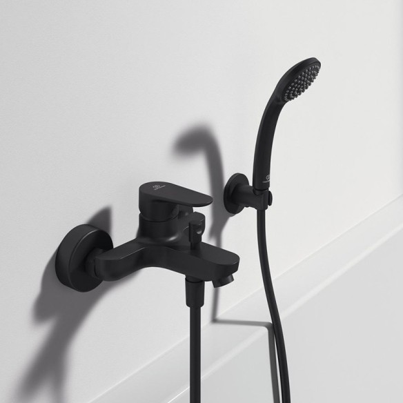Черен стенен смесител за вана/душ Cerafine О VIDIMA - 2