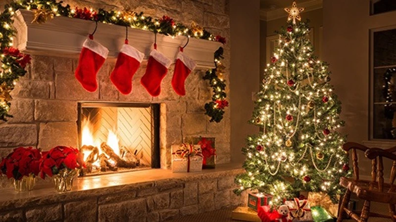 Перфектните коледни елхи и украса за празнична атмосфера