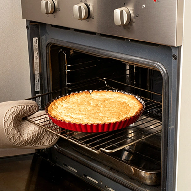 Комплект тава и форми за торта и кекс с незалепващо покритие NAVA - Image 10