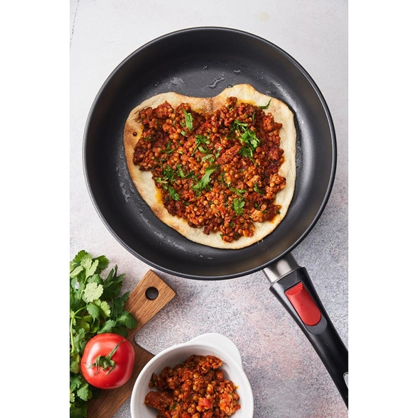 Традиционен тиган с подвижна дръжка ø22 см НЕВА МЕТАЛЛ ПОСУДА - Image 6