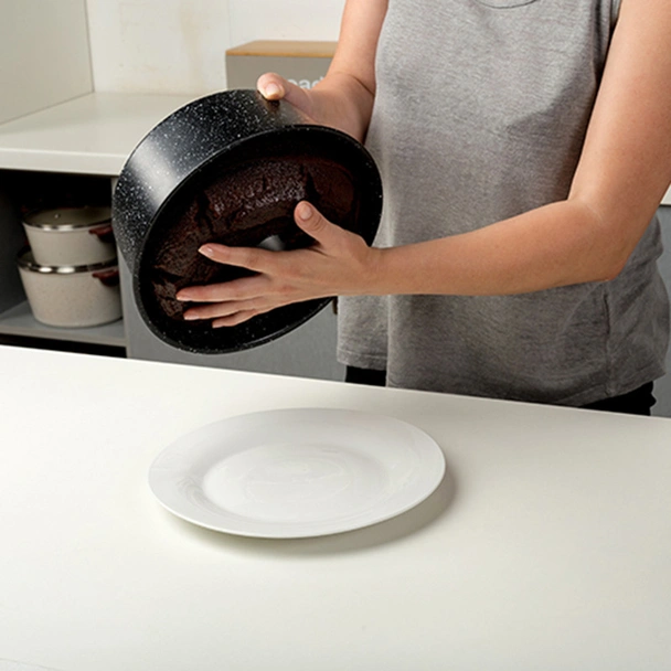 Форма за кекс с незалепващо покритие 26 см Nature NAVA - Image 7