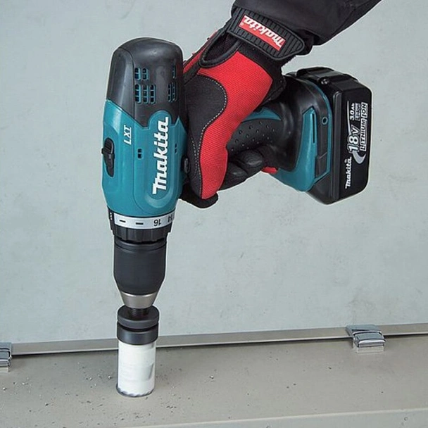 Акумулаторен винтоверт 18 V 3.0 Ah DDF453RFE MAKITA - Image 2