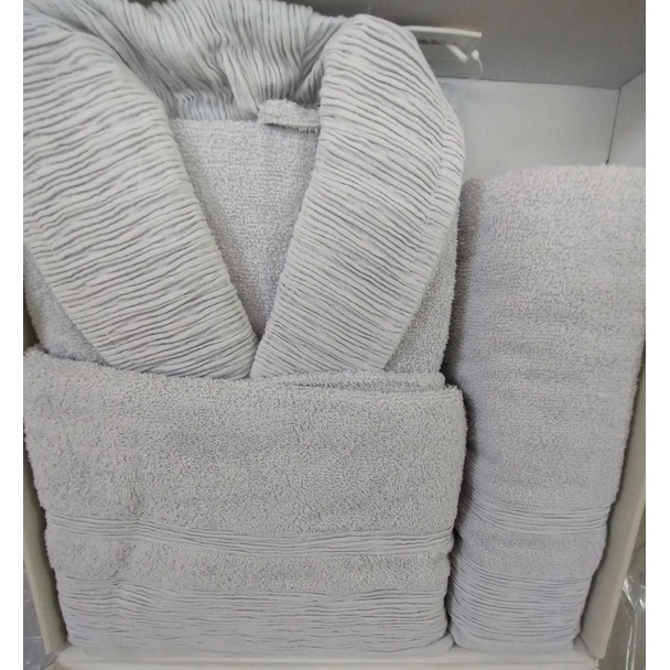 Комплект халат за баня с 2 кърпи Horizon IPEKCE