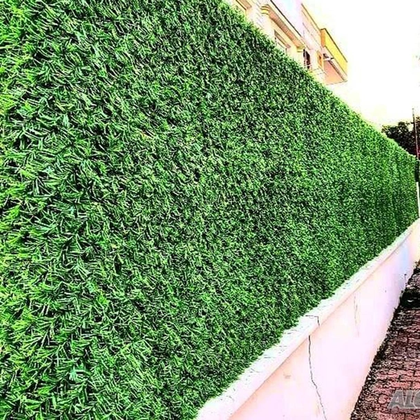 Оградна мрежа с декоративна трева 1.5x10 м 43x43 мм Т-15 - Image 2