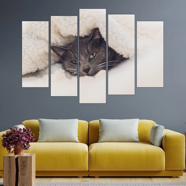 Сиво коте под одеалото  - картина пано за стена - Image 3