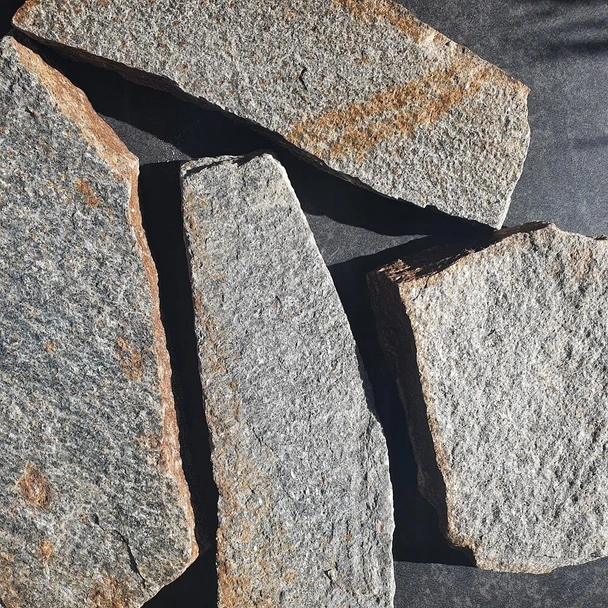 Облицовка от дребни плочи от Сребрист гнайс Металик - Image 5